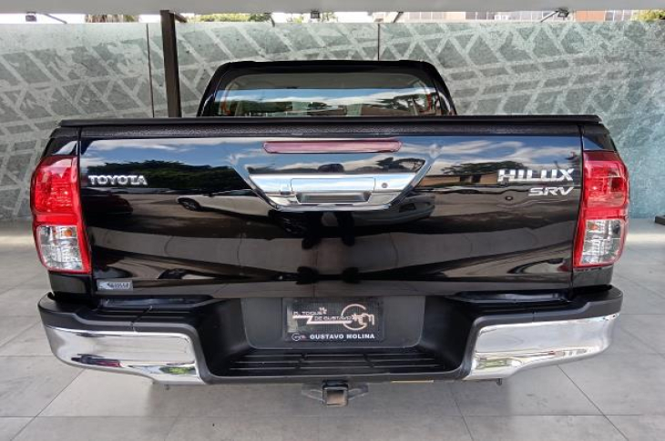 TOYOTA HILUX 2021 68,784 kms.