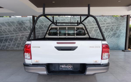 TOYOTA HILUX 2023 54,750 kms.