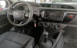 TOYOTA HILUX 2023 92,978 kms.