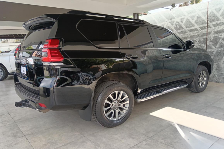 TOYOTA LAND CRUISER PRADO 2021 58,488 kms.