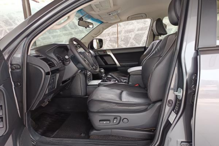 TOYOTA LAND CRUISER PRADO 2022 45,798 kms.