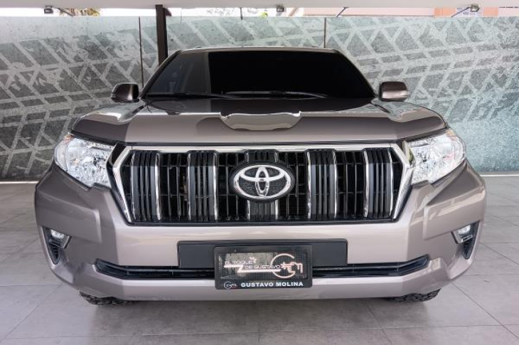 TOYOTA LAND CRUISER PRADO 2022 58,855 kms.