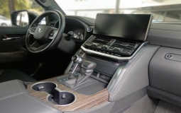 TOYOTA LAND CRUISER 2023 17,219 kms.