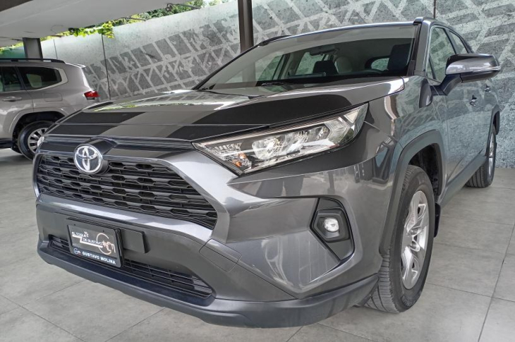 TOYOTA RAV 4 2024 41,259 kms.