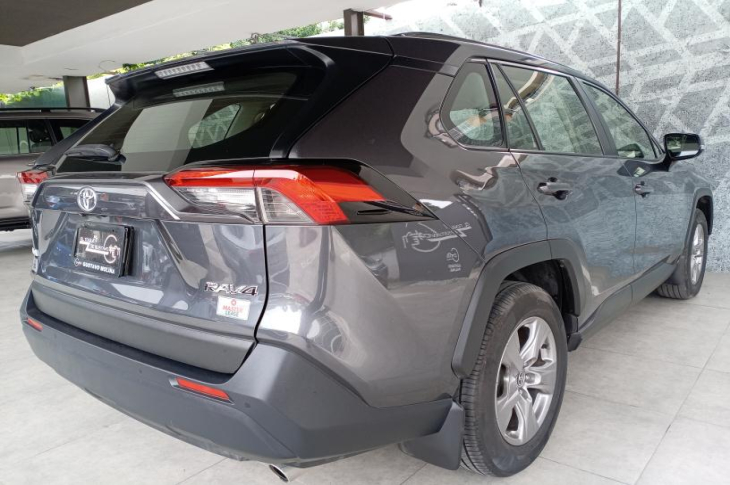 TOYOTA RAV 4 2024 41,259 kms.