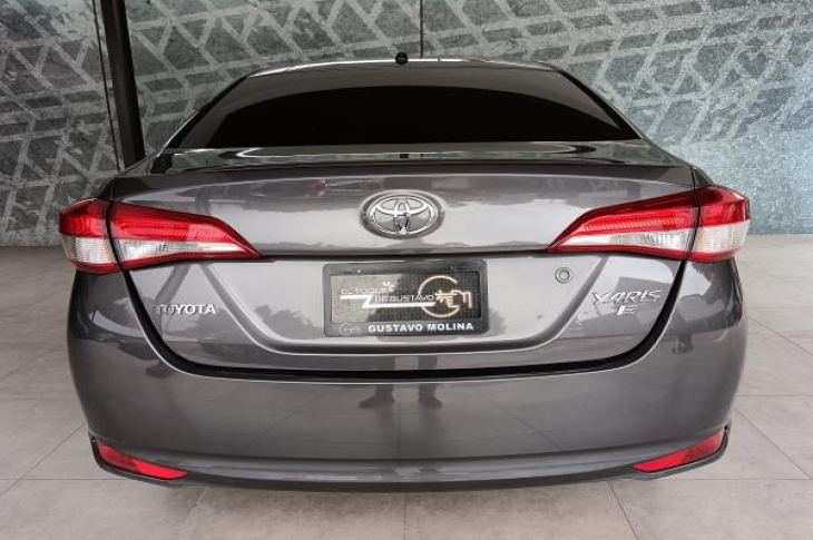 TOYOTA YARIS 2022 90,509 kms.