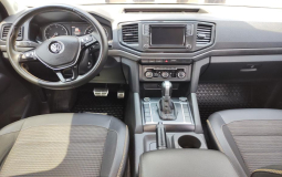 VOLKSWAGEN AMAROK 2018 74,000 kms.