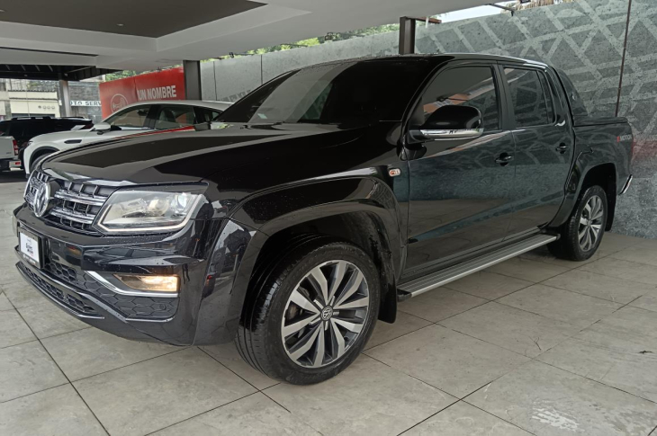 VOLKSWAGEN AMAROK 2021 47,734 kms.