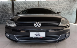 VOLKSWAGEN JETTA STYLE 2014 112,768 kms.