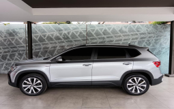 VOLKSWAGEN TAOS 2023 8,632 kms.